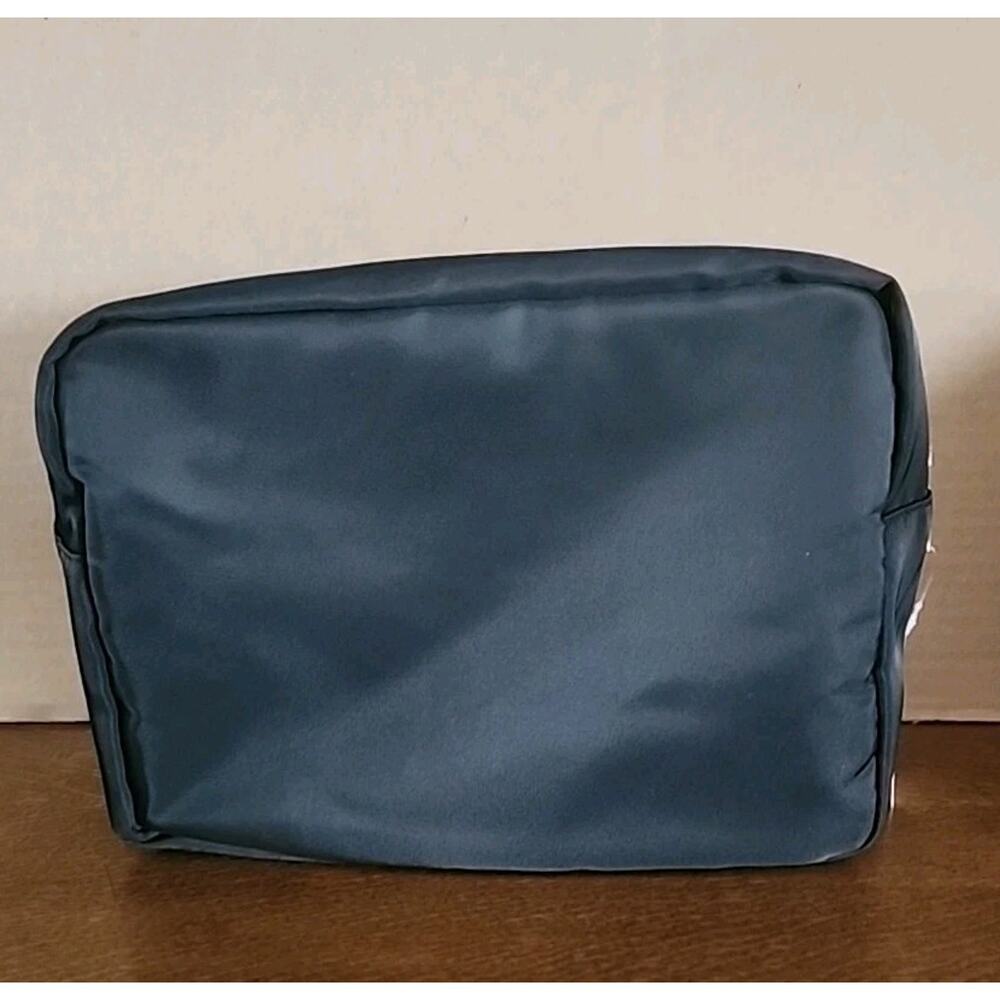 Zoey & Zuri Makeup Bag Black With Gold Zipper
